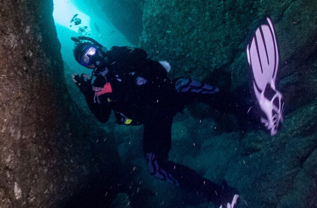 The Moon Pool Depth 10 20m